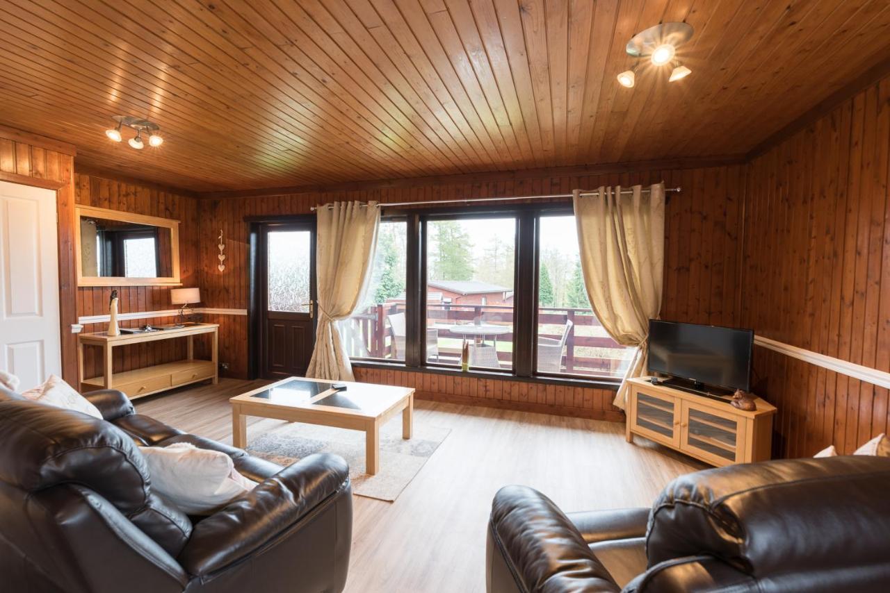 Bluebell Lodge 9 With Hot Tub Newton Stewart Ngoại thất bức ảnh
